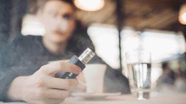 25000 Züge Vapes Review — Is This Refillable Electronic Cigarette the Best Value for Your Money