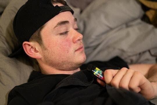 Einweg E-Zigarette buying guide and fast tutorial on how to fill up an e cigarette for beginners