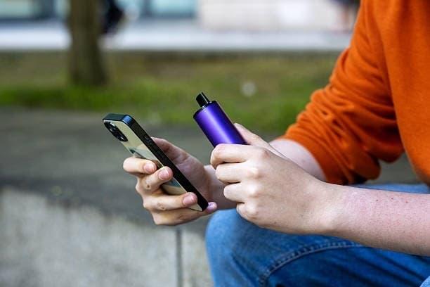 Why trực tiếp bóng đá live streams are booming and when were e cigarettes invented uncovered