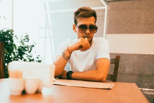 A complete guide to IBVape starter kits and how different type of e cigarettes compare for beginners