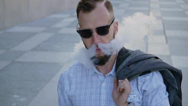 E-papierosy trends and fda e cigarettes policy updates reshaping European and US vaping markets